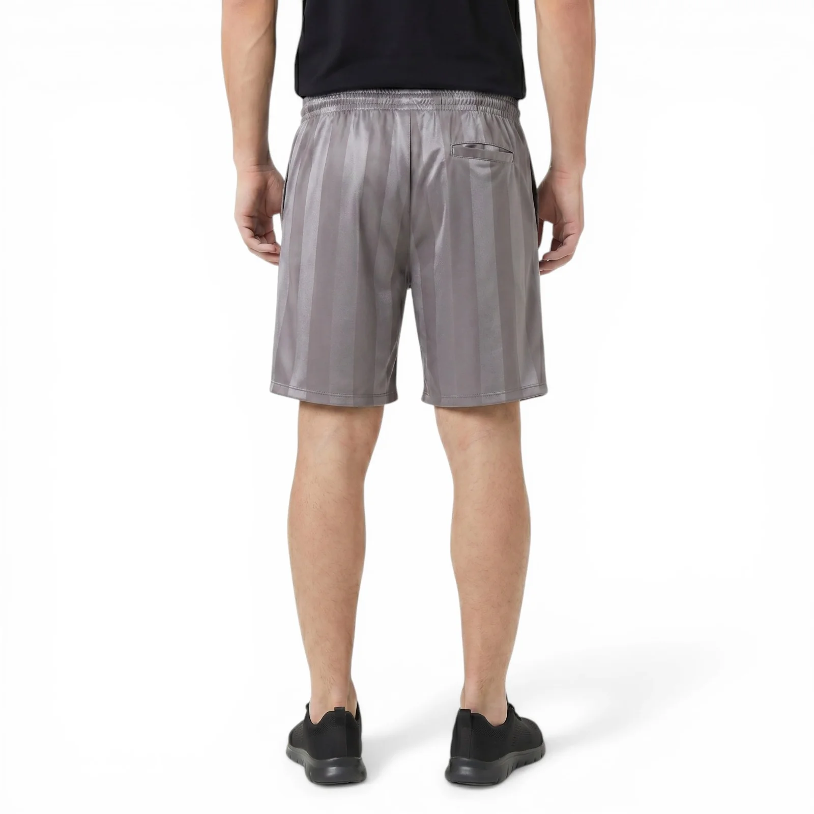 Umbro Football Relaxed-Fit Panelled Mens Shorts - Grey - Image 2
