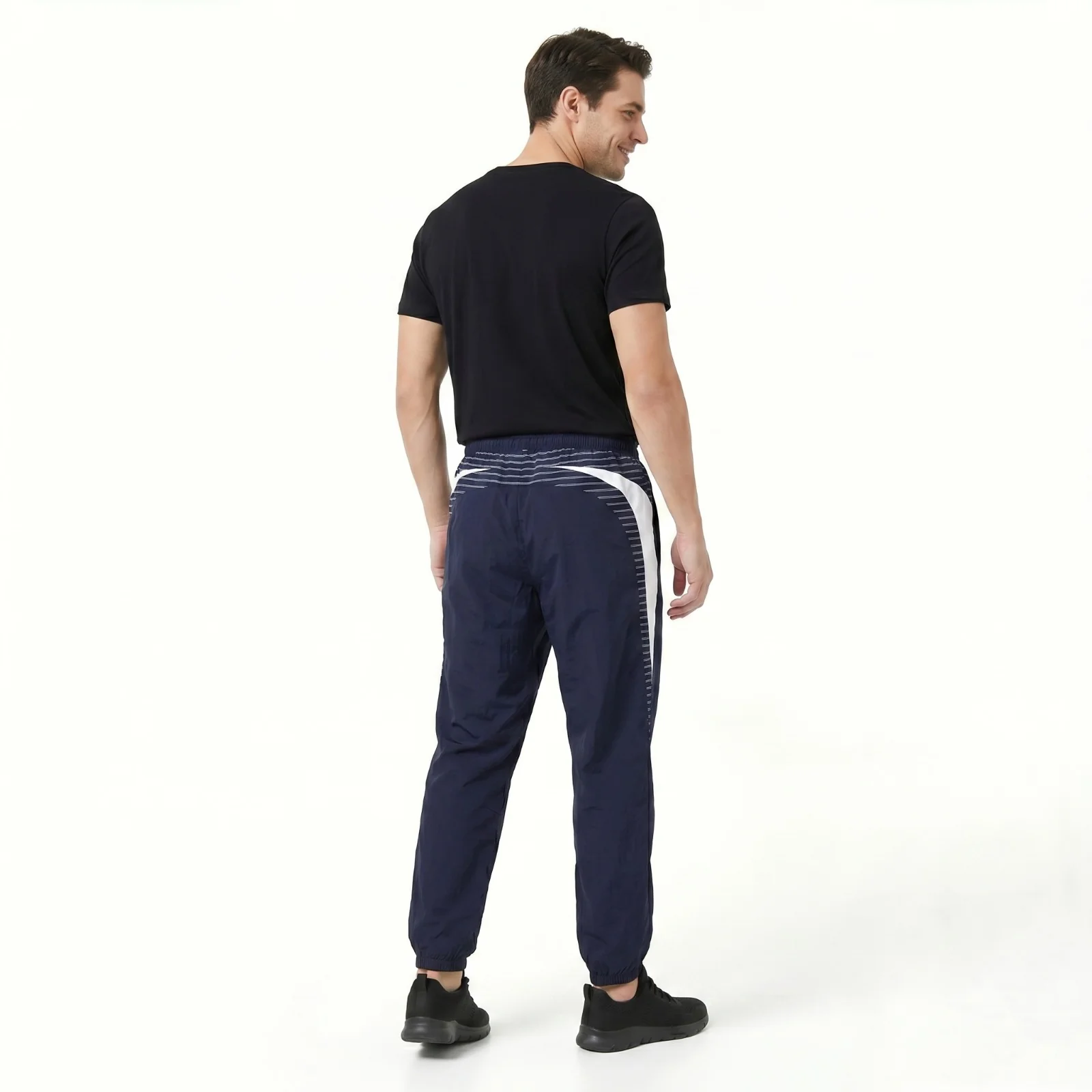 Umbro Football Relaxed-Fit Mens Training Track Pants - Image 2