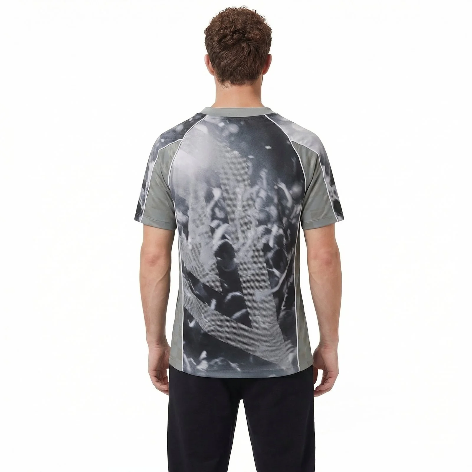 Umbro Panelled Boxy-Fit Mens Short Sleeve Football Shirt - Image 2