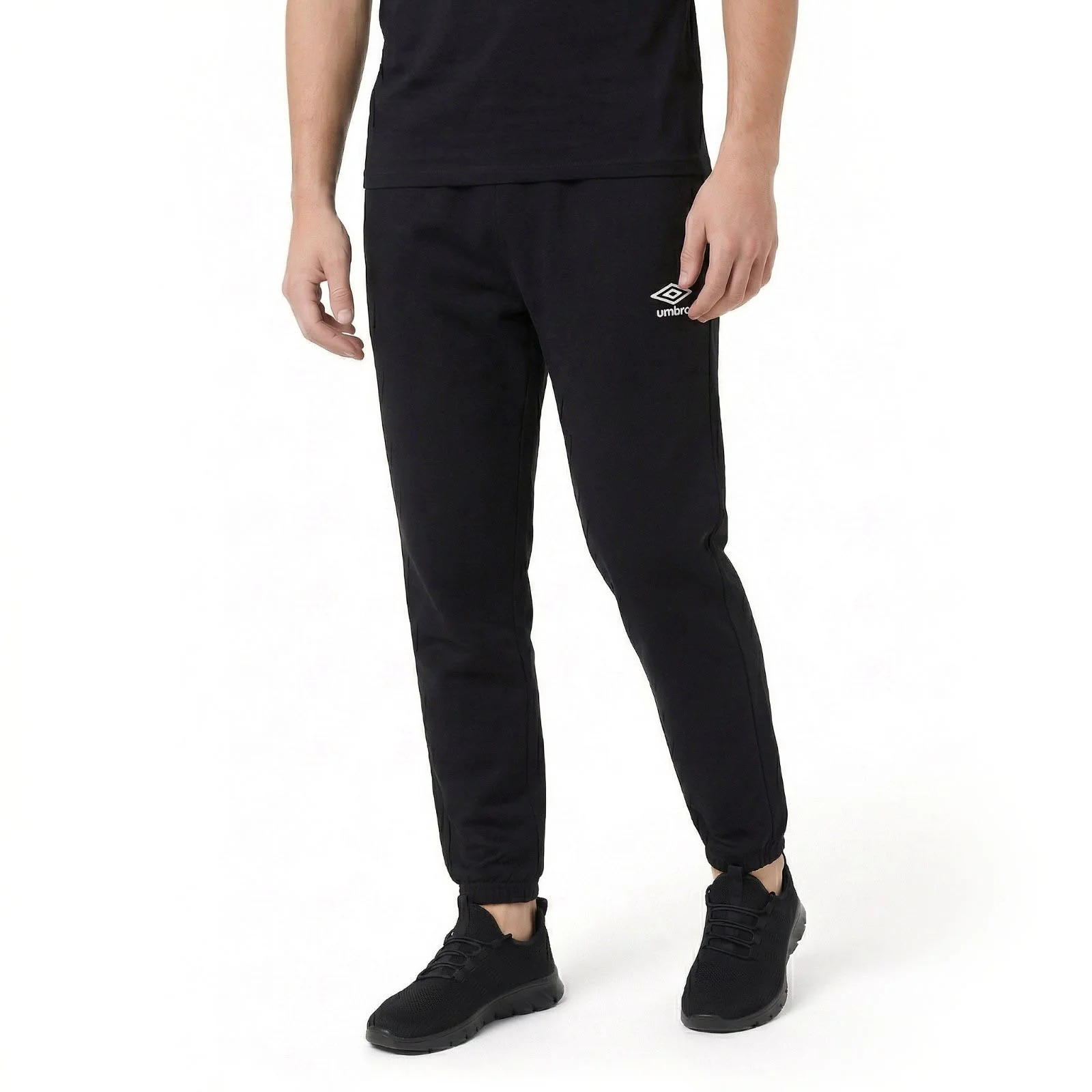 Umbro Mens Woven Training Pant